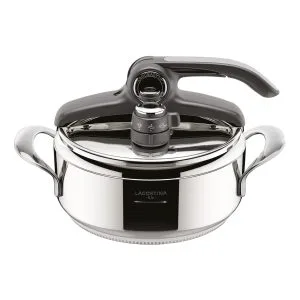 Lagostina Diva, Pentola a Pressione 3.5 L in Acciaio Inox, Cestello Incluso, con Fondo Lagofusion® e Valvola a 2 Pressioni, Compatibile con Induzione